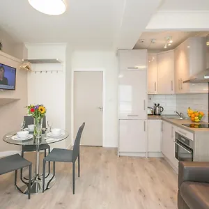  Appartamento St Stephen's District-1