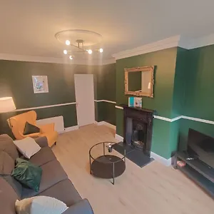 Modern 4 Bedroom Townhouse In City Centre Dublin