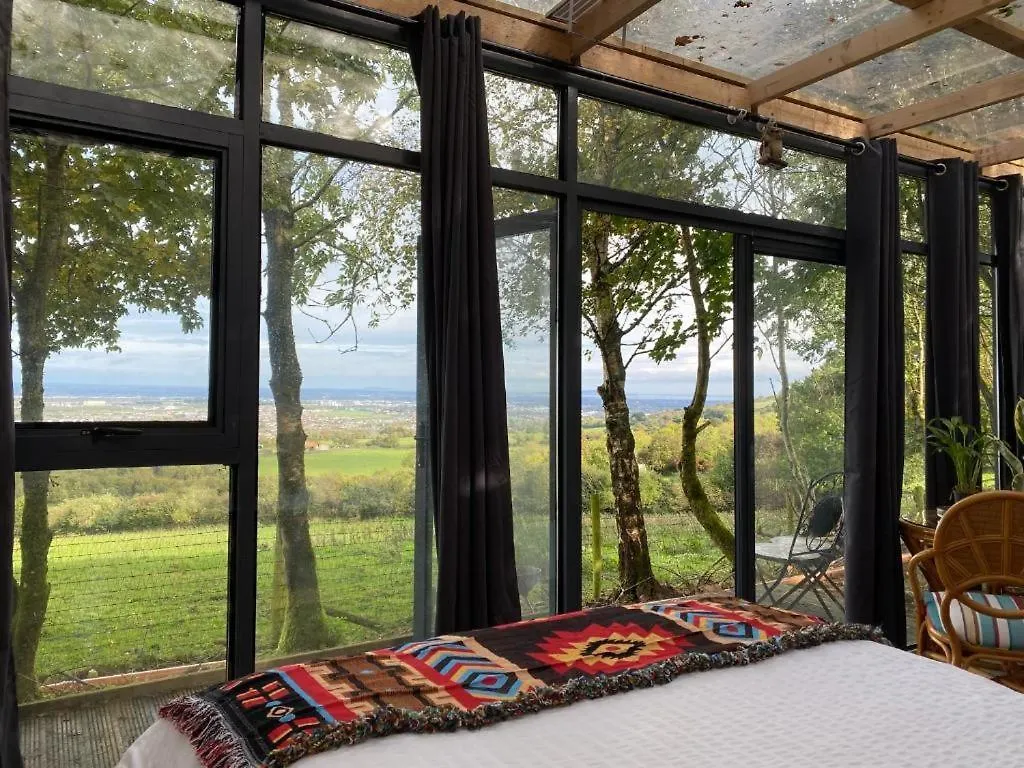 Sky Gazer Cabin In The Woods Dublin 0*,