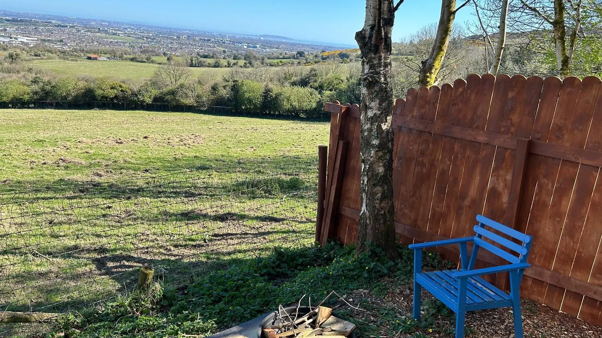 Sky Gazer Cabin In The Woods Dublin Holiday home